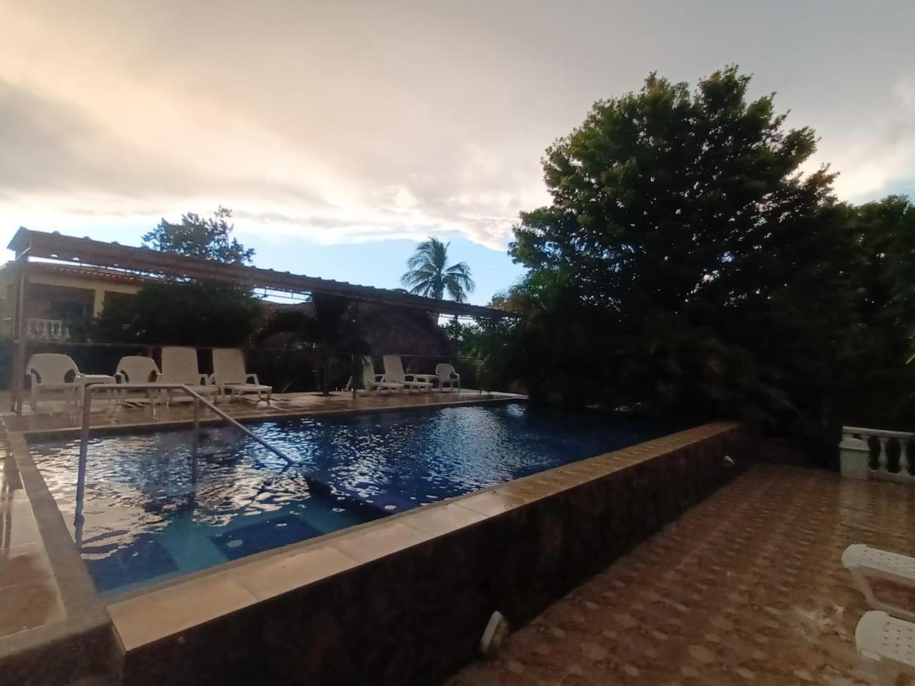 Finca De Nosotros Бонда Экстерьер фото